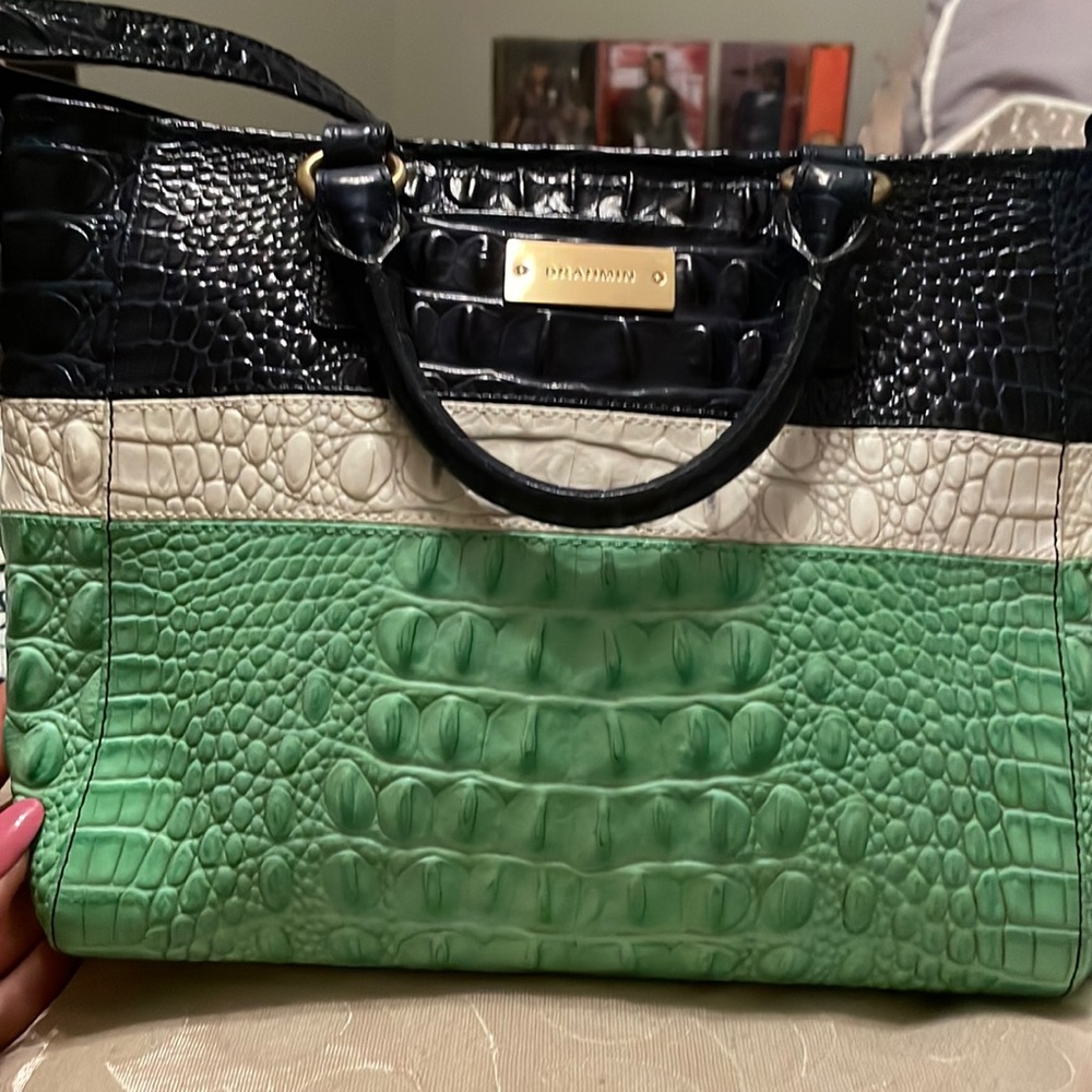 Small Brahmin handbag with shoulder straps